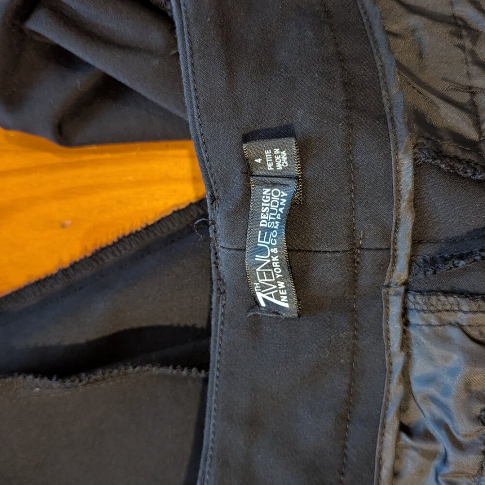 New York & Company Women’s Black Straight-Leg Dress Pants – Size 4P - Picture 4 of 8